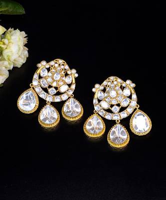 Royal teardrop chandelier earrings 3