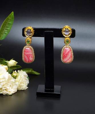 Elegant oval drop earrings with triple gemstone design 2
