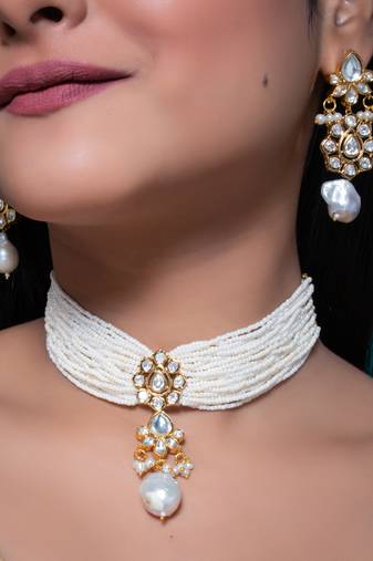 White gold plated necklace set