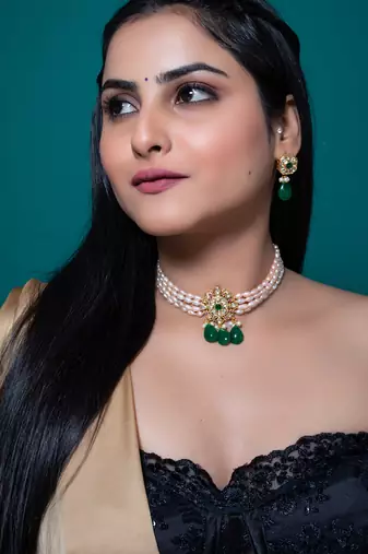 White gold plated necklace set