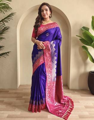 silk blendsarees with zari weaves contrast pallu & designer border 3