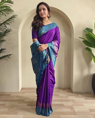 silk blendsarees with zari weaves contrast pallu & designer border 3