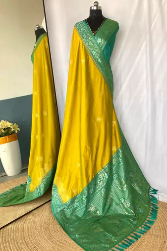 silk blendsarees with zari weaves contrast pallu & designer border
