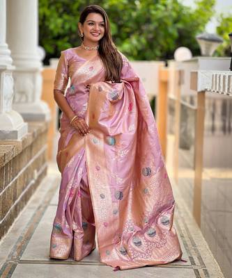 Lavender Banarasi Floral silk blend Saree 3