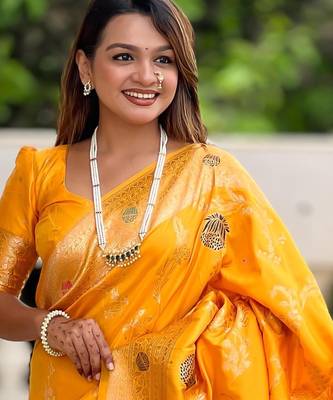 Yellow Banarasi Floral silk blend Saree 2