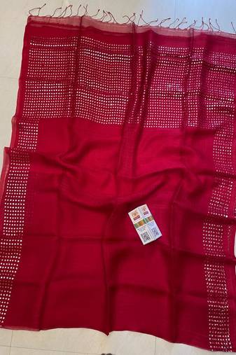 Red double ply organic muslin saree with blouse piece