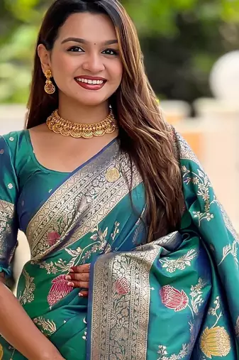 Emerald Green Banarasi Floral silk blend Saree
