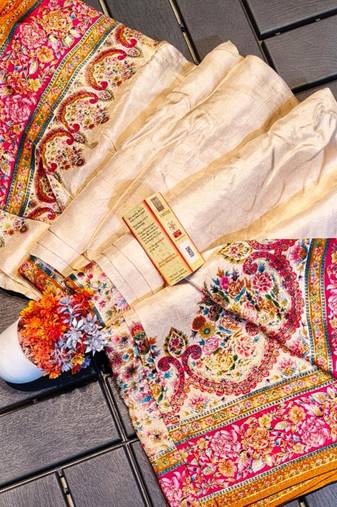 Cream pure karni tussar silk saree with blouse piece