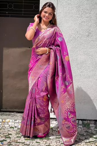 Mauve Banarasi Floral silk blend Saree