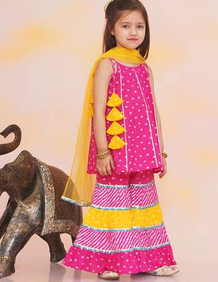 Pink printed cotton bandhani kurti sharara and dupatta for girls 3