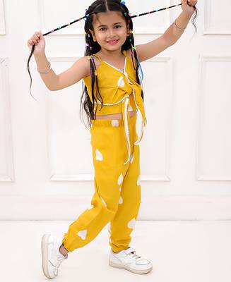 Yellow printed cotton top and joggers for girls 3