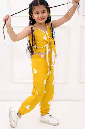 Yellow printed cotton top and joggers for girls