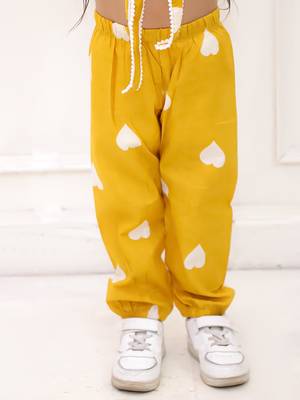 Yellow printed cotton top and joggers for girls 5
