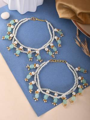 Set of 2 gold-plated pearls anklets 1