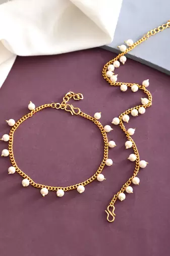 Set of 2 gold-plated & pearl anklet