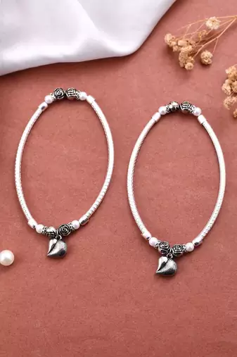 Set of 2 silver-plated pearls anklets