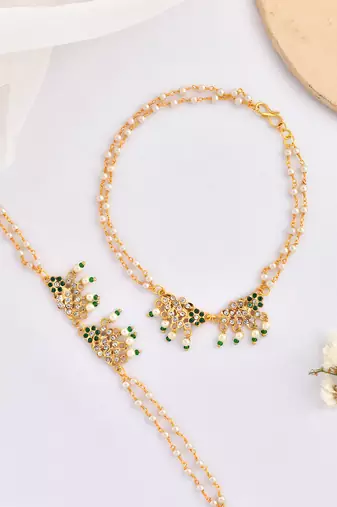 Gold-plated pearls anklet