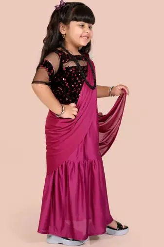 Purple velvet plain pre stitched saree whit unstitch blouse for girls
