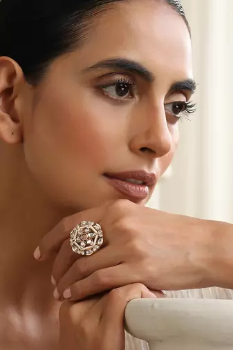 gold plated kundan ring