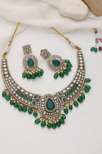 gold plated green stone necklace set