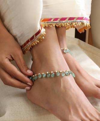 gold plated green stone anklet 1