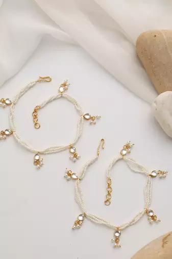 gold plated white pearls anklet