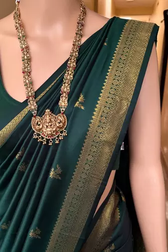 Green silk blend saree with blouse