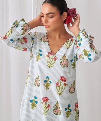 Aqua blue cotton floral printed kurta set 3
