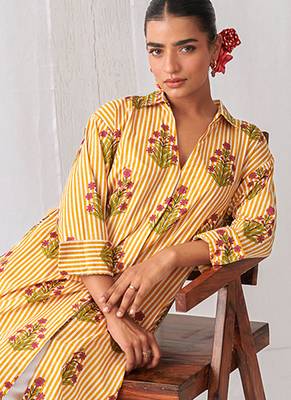 Yellow cotton floral printed kurta set 4