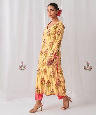 Yellow cotton floral printed kurta set 5