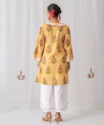 Yellow cotton floral printed kurta set 2