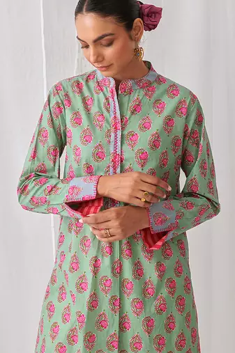 Green cotton embroidered kurta set