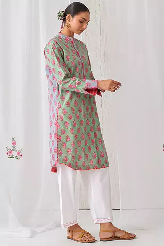 Green cotton embroidered kurta set