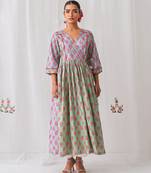 Green cotton embroidered kurta set