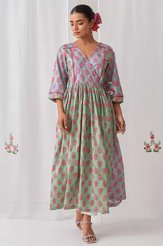 Green cotton embroidered kurta set