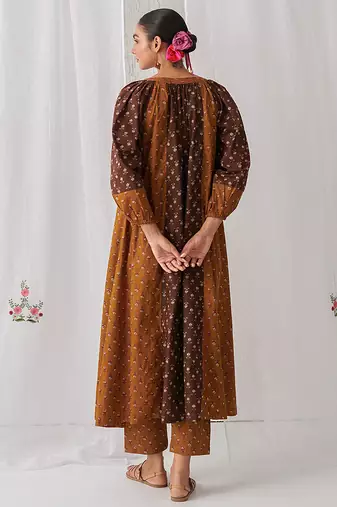 Brown cotton floral printed kurta set