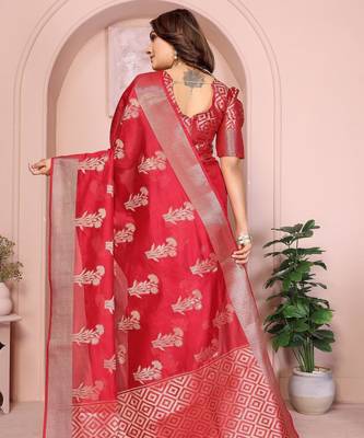 Red soft organza banarasi Art silk blend saree with zari weaving work 4