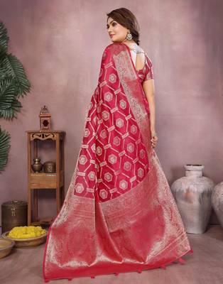 Red soft organza banarasi Art silk blend saree with zari weaving work 4