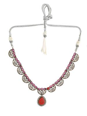 Women opulent gold & pearl bridal jewellery set 3