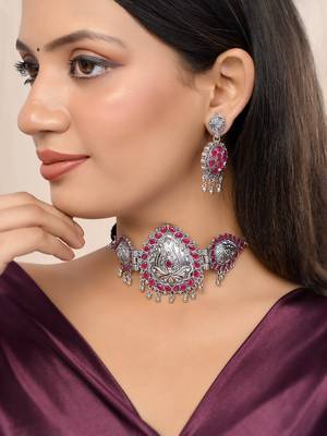 Silver-plated cubic zirconia-studded jewellery set 1