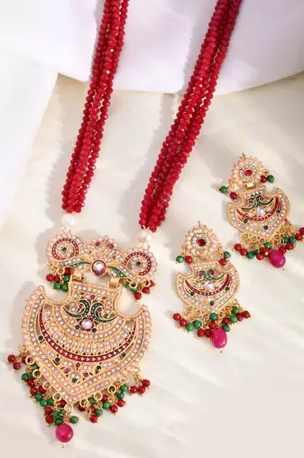 Gold-plated beaded necklace set gold pendant & matching earrings