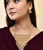 Gold-plated pearl bridal necklace and earring set