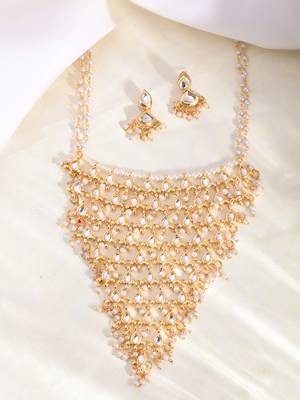 Gold-plated pearl bridal necklace and earring set 2