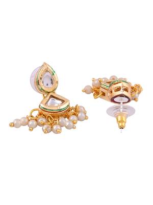 Gold-plated pearl bridal necklace and earring set 5