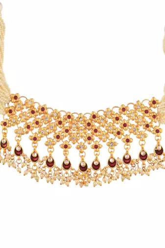 Gold-plated kundan-studded & beaded jewellery set