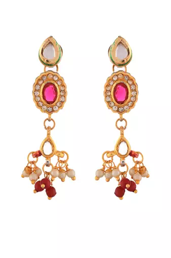 Gold-plated kundan-studded & beaded jewellery set