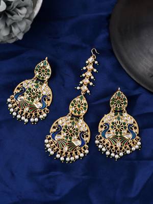 Gold plated & green meenakari peacock design maang tikka with earrings 2