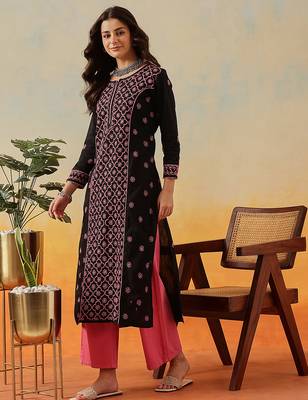 hand embroidered black cotton lucknowi chikankari straight long kurta 3