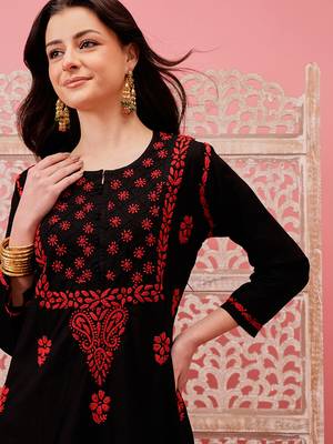 hand embroidered black cotton lucknowi chikankari straight kurta 5