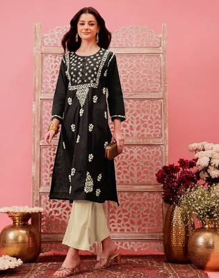 hand embroidered black cotton lucknowi chikankari straight kurta 4
